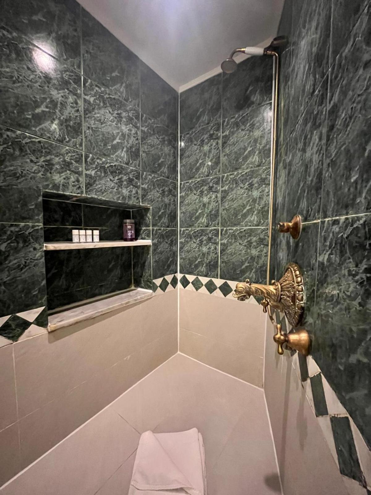 Crispi 30 Stylish Apartment Roma Eksteriør bilde